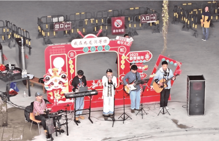 单一观光”到“全域度假”的蝶变之路不朽情缘平台九龙洞“变形记”：从“(图2)