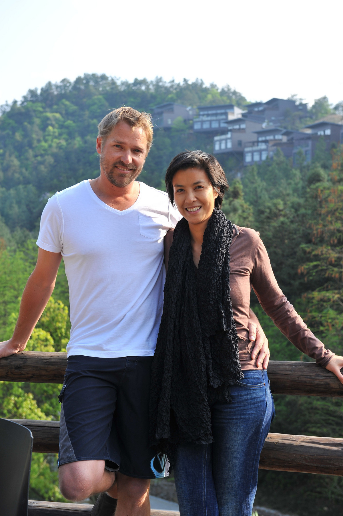 「不守规矩」的跨国夫妇打造 新商业100人不朽情缘MG中国「最赚钱」的度假村由这对(图7)